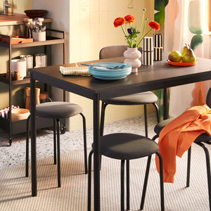 Zwarte tafel, 110 × 67 cm